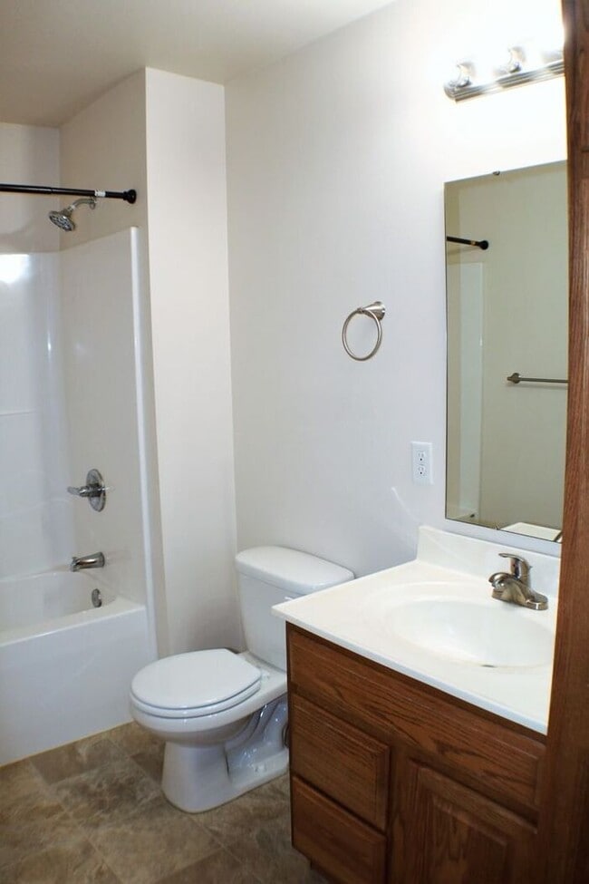 Building Photo - $1,325 | 2 Bedroom, 2 Bathroom Condo | Pet Negotiable | Available for August 1st, 2026 Move In!