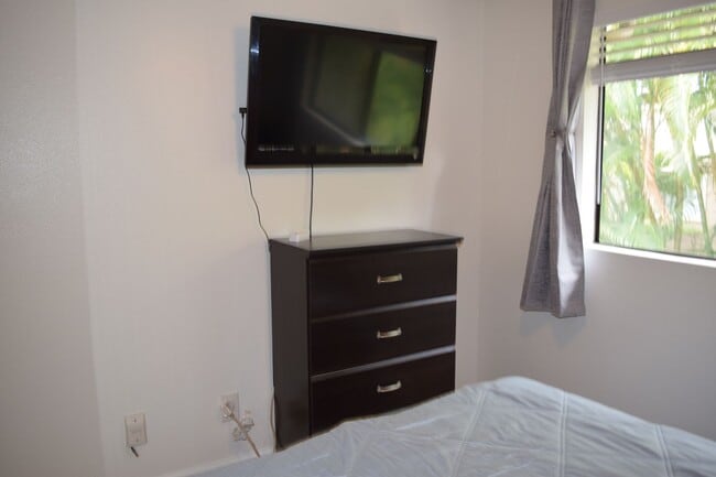 Building Photo - Kihei Shores F208 2 bd. 2 ba. furnished unit. Available June 15th or July 1st