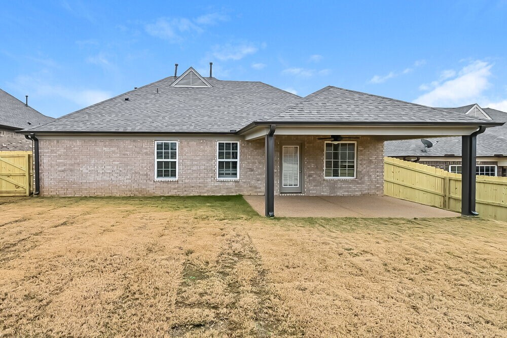 Building Photo - 8105 Aiden Rd