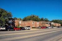 Building Photo - Las Plazas Apartments