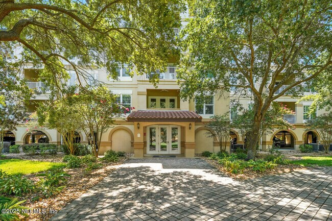 Building Photo - 4300 S Beach Pkwy