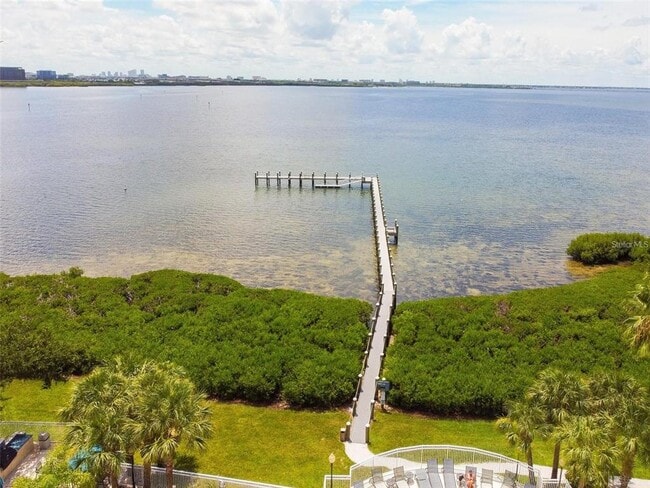 Building Photo - 4304 Bay Club Cir