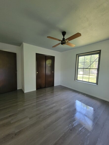 Building Photo - 3405 Granberry Dr