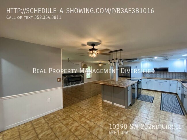 Building Photo - Rainbow Springs  Woodlands - 4/3/2 - Plus ...