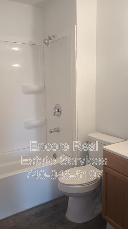 Building Photo - 80 High St