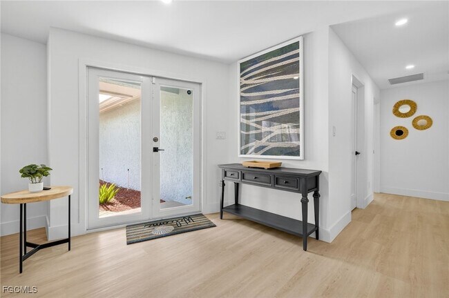 Building Photo - 1377 Sand Castle Rd