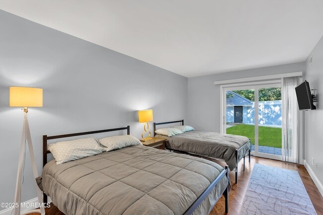 Building Photo - 401 Overlook Dr