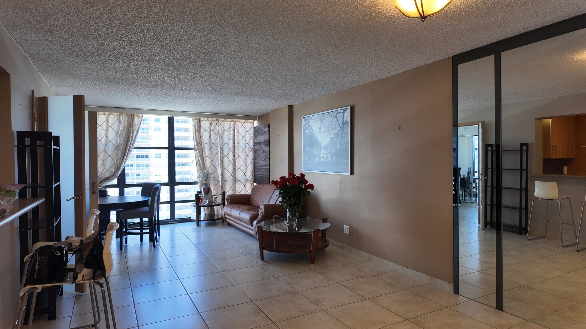 Building Photo - 2049 S Ocean Dr