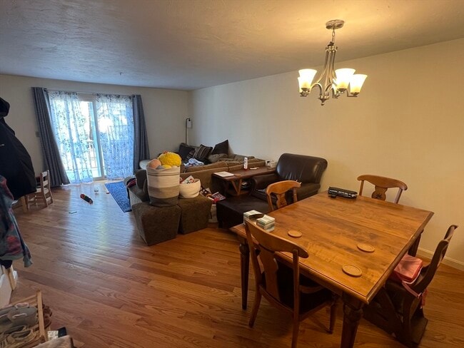 Building Photo - 33 Lenglen Rd