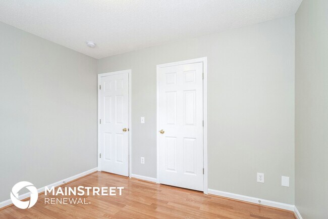 Building Photo - 620 Wallridge Dr