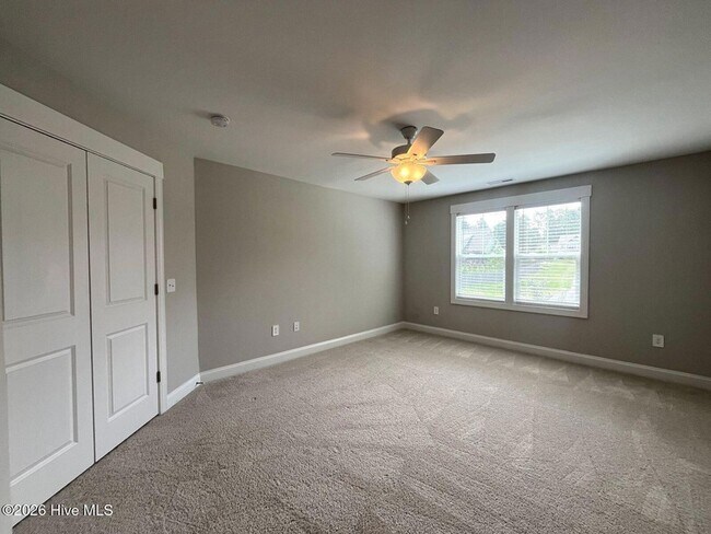 Building Photo - 404 Endicott Ct