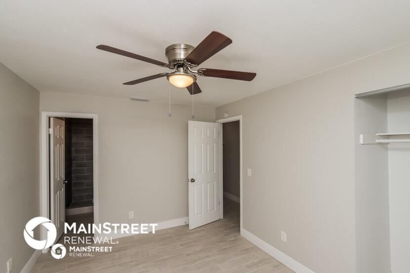 Building Photo - 154 Anderson Ave NE