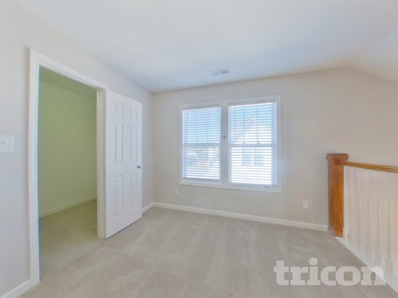 Building Photo - 12808 Walking Stick Dr