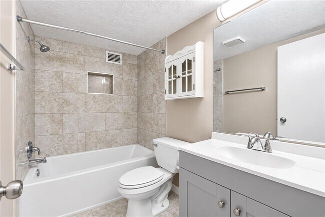 Building Photo - 3065 Destin Cir