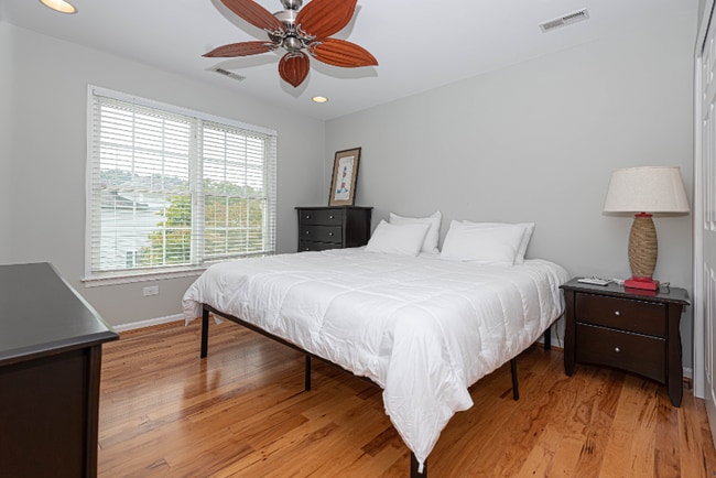 Building Photo - 12131 Landings Blvd