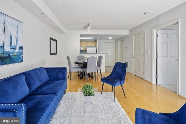 Building Photo - 2726 Gallows Rd