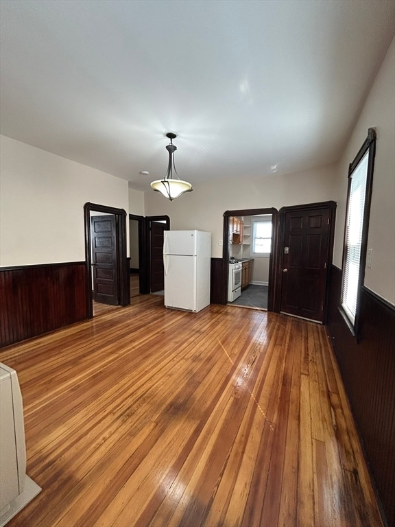 Building Photo - 345 Earle St