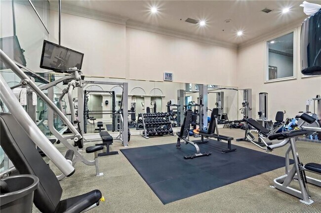 Building Photo - 3334 Peachtree Rd