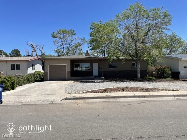 Primary Photo - 4 br, 2 bath House - 1220 Garcia St NE UNIT