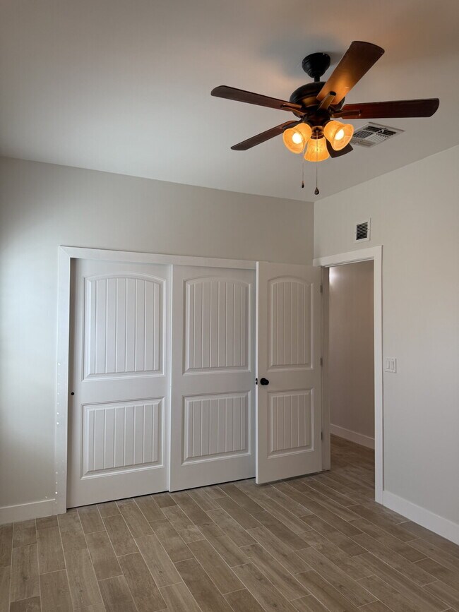 Building Photo - 3045 Woodhead