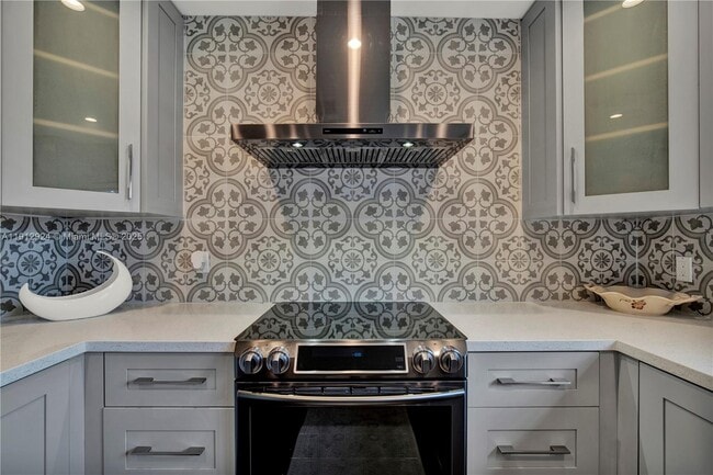 Building Photo - 1230 SW 86th Ct