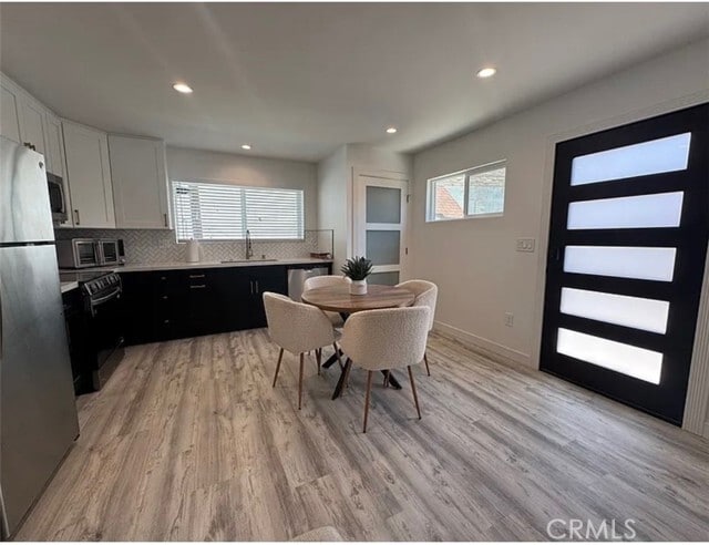 Building Photo - 6885 Shoshonee Way