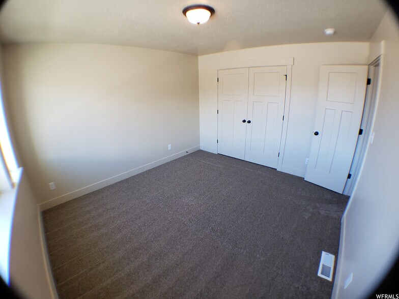 Building Photo - 187 N 1275 W