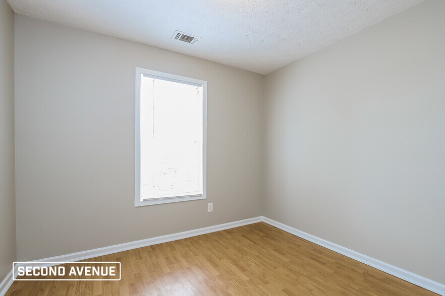 Building Photo - 550 Chardonnay Ct