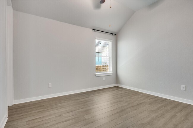 Building Photo - 4318 Frankfurt Ln