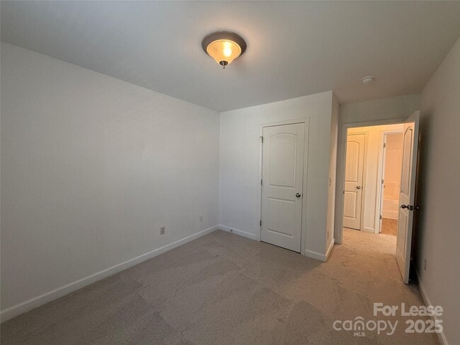 Building Photo - 17326 Caldwell Track Dr