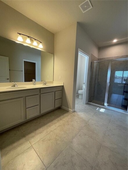 Building Photo - 6800 Pebblebrooke Wy