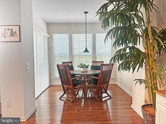 Building Photo - 204 Hudson Dr