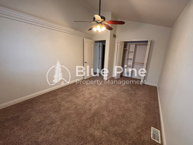 Building Photo - 2415 Northstar Dr