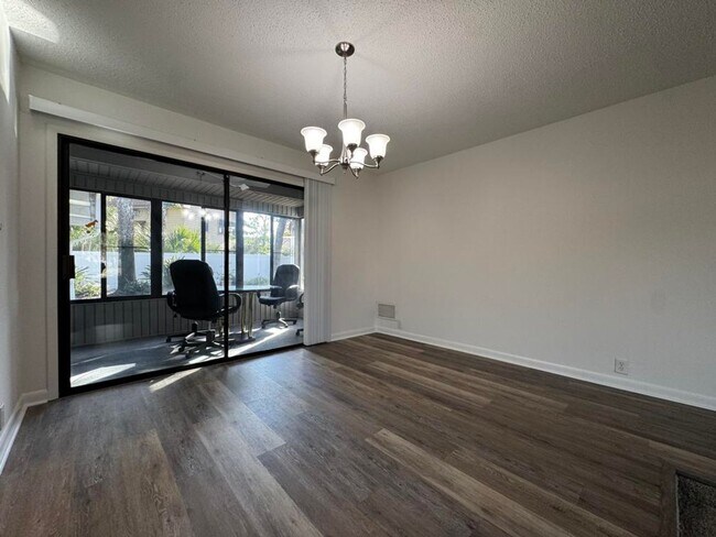 Building Photo - 3/2.5 in Oak Forest of Ormond Beach