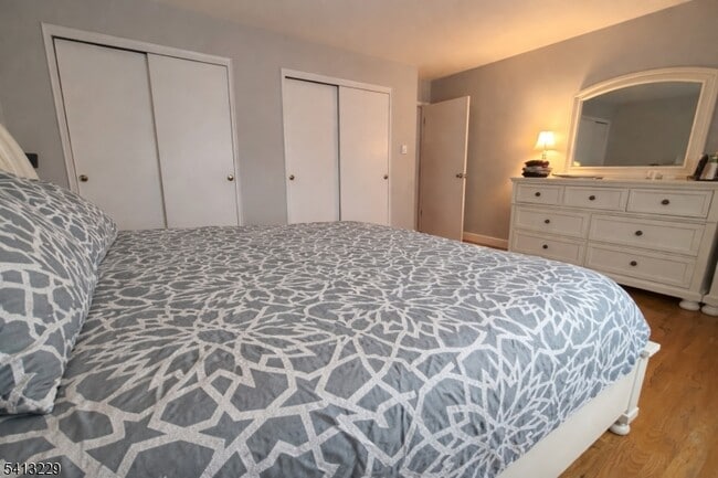 Building Photo - 5 Ascension St