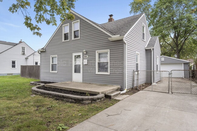 Building Photo - 14489 Agnes St