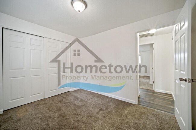 Building Photo - 2850 N Francis St