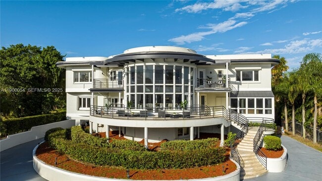 Building Photo - 2827 S Indian River Dr