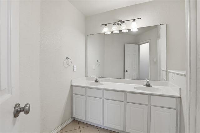 Building Photo - 6320 Merritt Way Ct