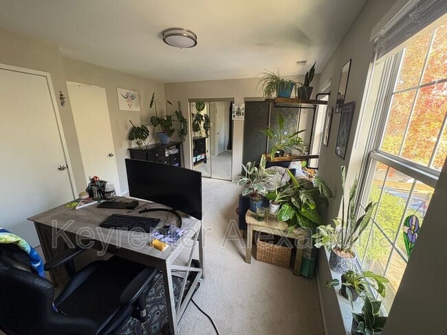 Building Photo - 5822 Bridgetown Ct