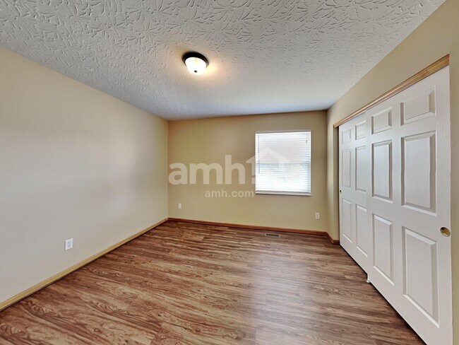 Building Photo - 55 Saddle Creek Ln