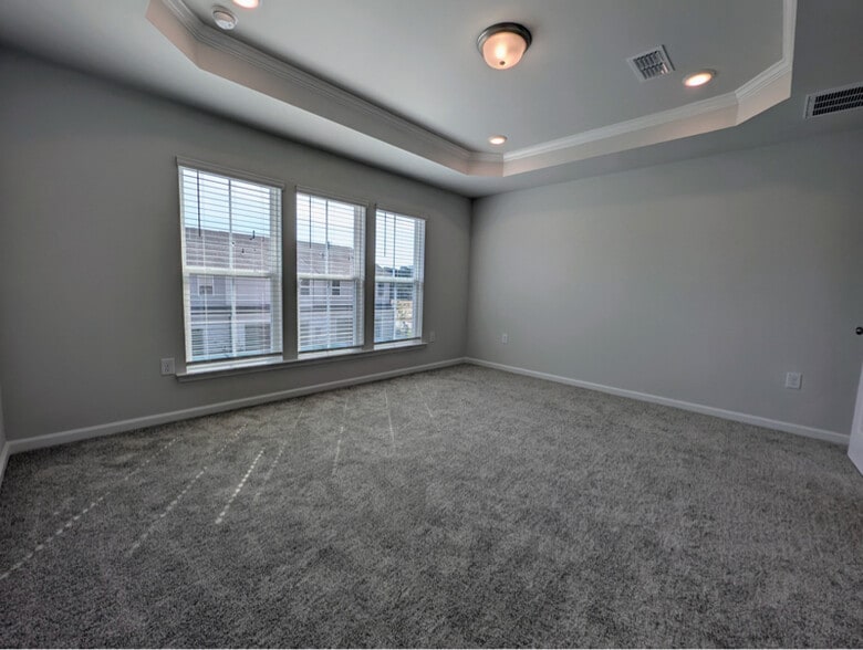 Building Photo - 246 Broomside Ave