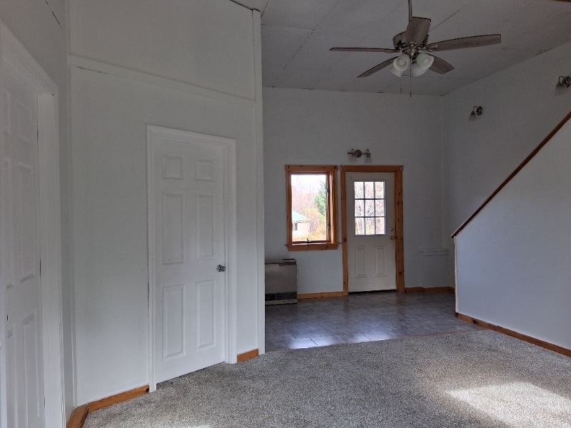 Building Photo - 17 Dickey Ln