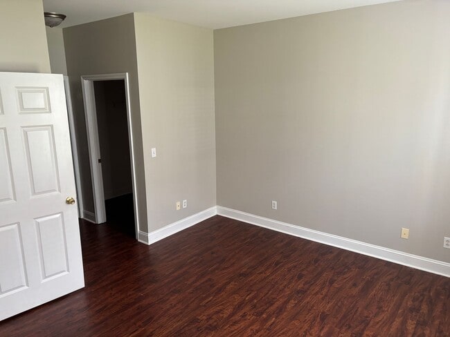 Building Photo - 3-Bedroom, 2-Bedroom Condo