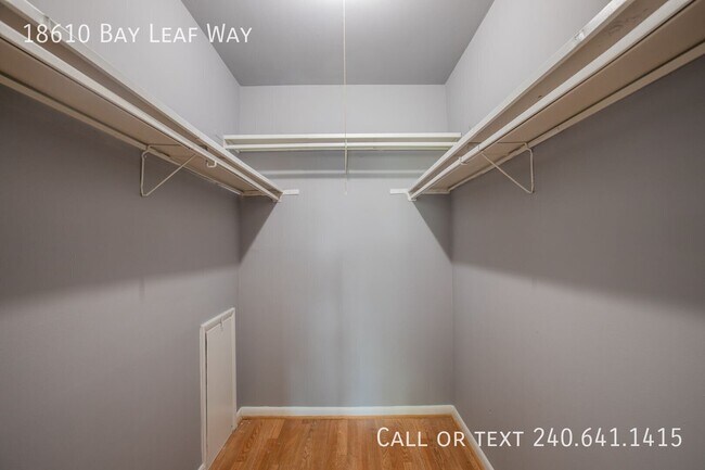 Building Photo - 18610 Bay Leaf Way