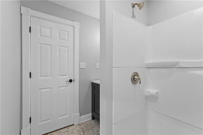 Building Photo - 616 Highland Ave