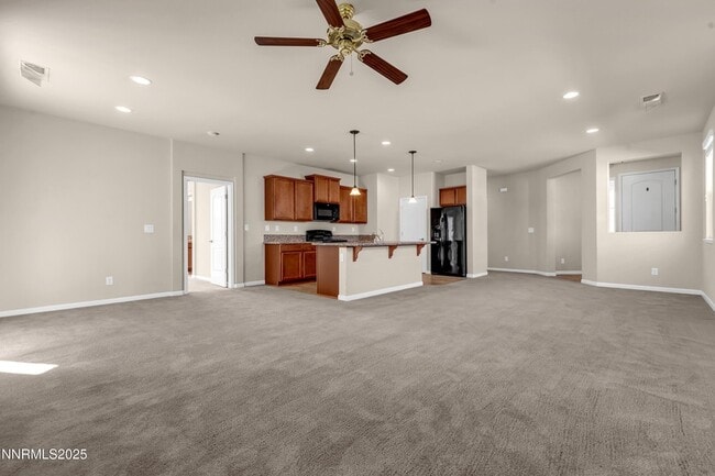 Building Photo - 7023 Cinder Village Dr