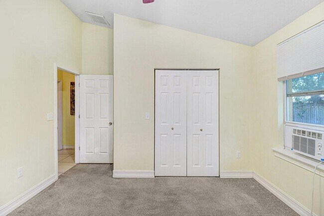 Building Photo - 1131 Dogwood Ave