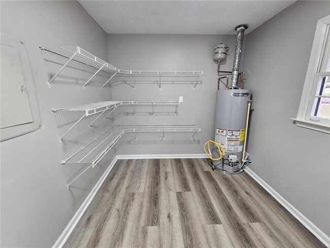 Building Photo - 999 Braselton Hwy