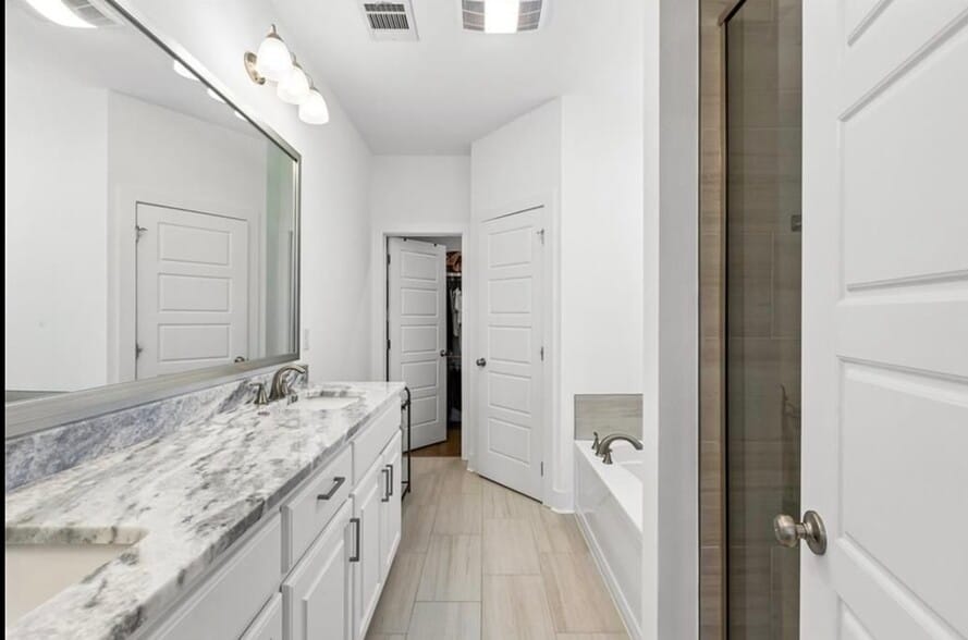 Building Photo - 3046 Creekstone Way